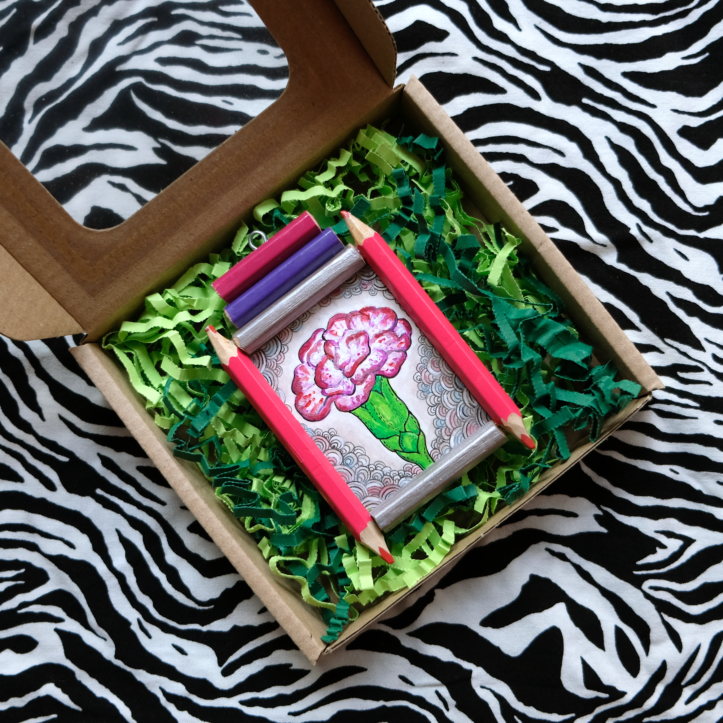 “Full Blossom”: Dianthus (Pink) in Magenta and Silver